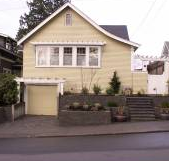 After landscaper in Seattle improved curb appeal of Queen Anne home